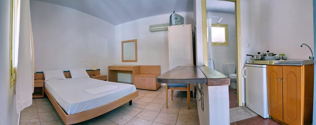 Pefka Rooms Mytilíni Esterno foto
